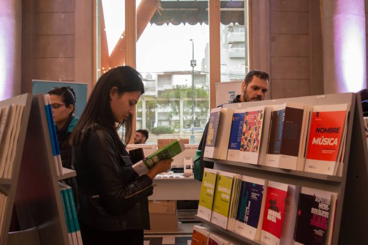 Abrieron las inscripciones para participar de la XXX edición de la Feria del Libro Santa Fe 2024