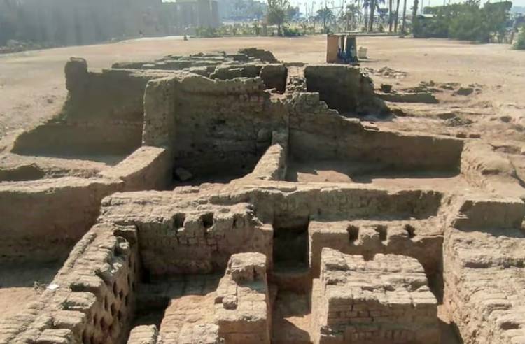 Encontraron una necrópolis romana en el norte de Egipto