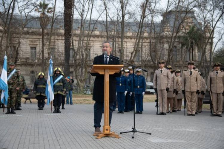 Javkin: «La bandera de la autonomía espera ser izada en nuestra ciudad»