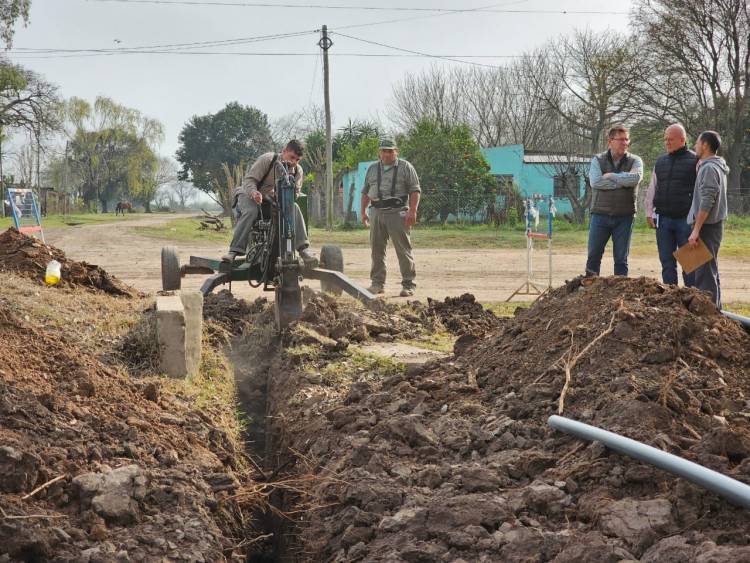 Ampliación de la red de agua potable en Marcelino Escalada