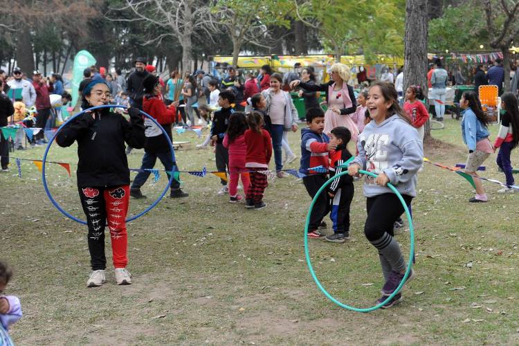 Agenda Santa Fe Capital: la ciudad recibe la primavera a pura música en la costanera este