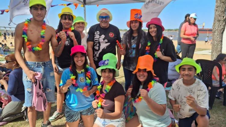 Nueva Oportunidad: 700 jóvenes participaron de “Primavera Joven” en el balneario La Florida de Rosario
