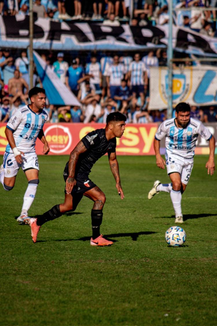 Colón no pudo con Rafaela y empató sin goles en el Monumental de la "Perla del Oeste"