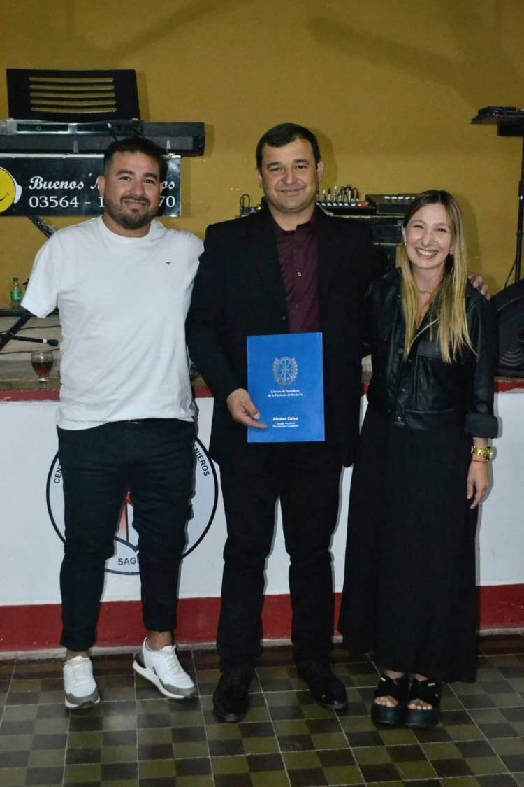 Calvo presente en las fiestas patronales de Saguier