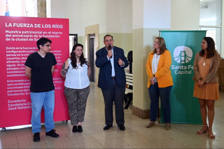 Poletti inauguró la muestra patrimonial “La Fuerza de los Ríos”