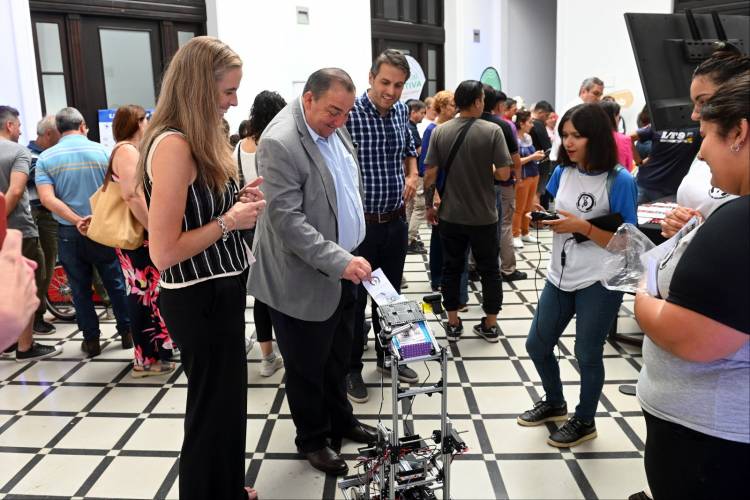 Tendencias TECH: finalizó el gran evento tecnológico en robótica y automatización