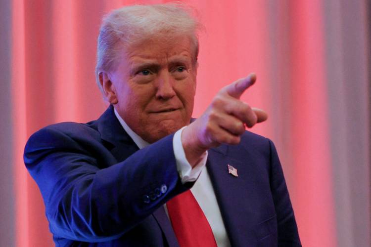 Trump amenaza on aranceles del 100% a los países brics si crean una moneda para enfrentar al dolar