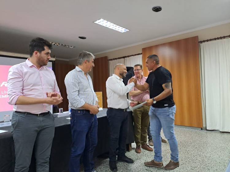 Apoyo provincial a emprendedores del dpto. San JUsto