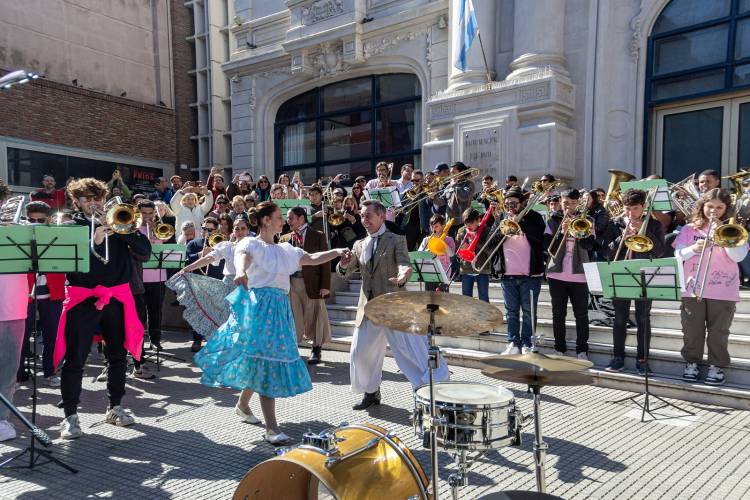 Abrió la convocatoria “Festivales creativos” para la organización de eventos culturales