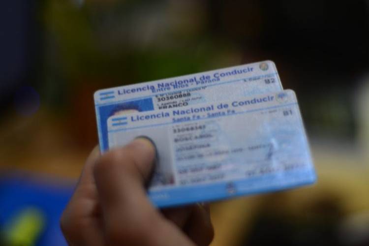 Licencia de conducir: se descentralizan los trámites en los Centros de Distrito