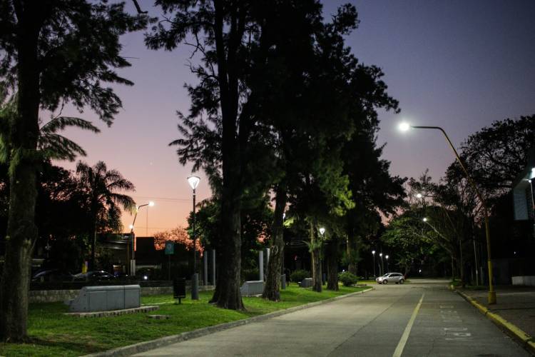 Plan de Iluminación: “no vamos a descansar hasta que Santa Fe esté toda iluminada”