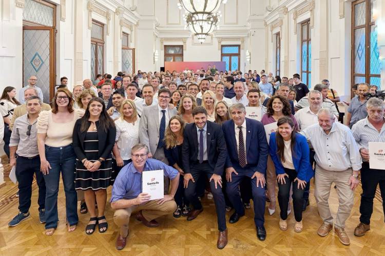 Pullaro: “Mejorar las condiciones de infraestructura de todas las escuelas es una política de Estado”