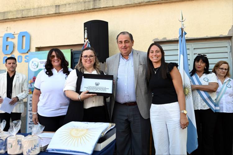 Poletti participó de la celebración por los 60 años de la escuela de oficios de barrio San Lorenzo