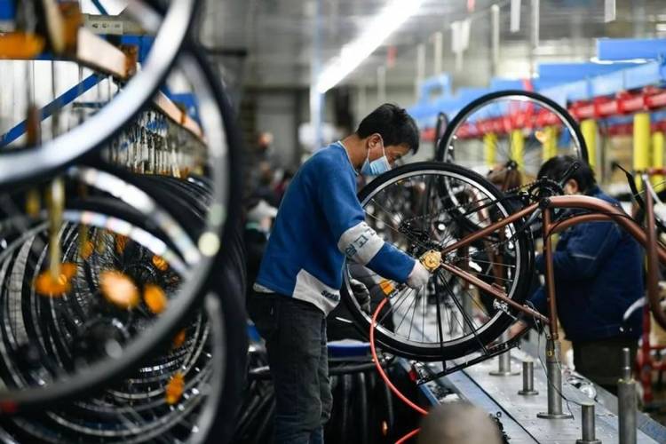 China se mueve en bicicleta, su medio de transporte popular