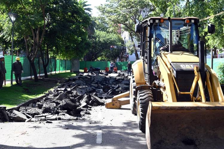 Hundimiento de Bulevar y Alberdi: “Queremos subsanar el problema en 40 días”