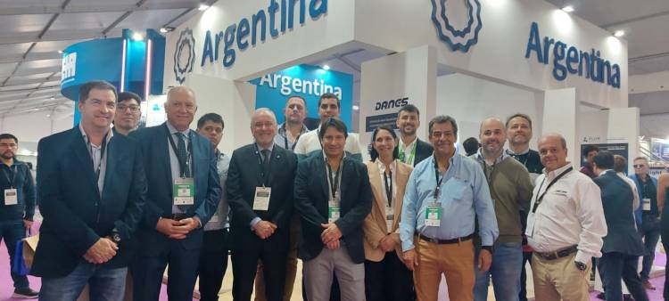Santa Fe participa en Expomin 2025, encuentro global de la minería