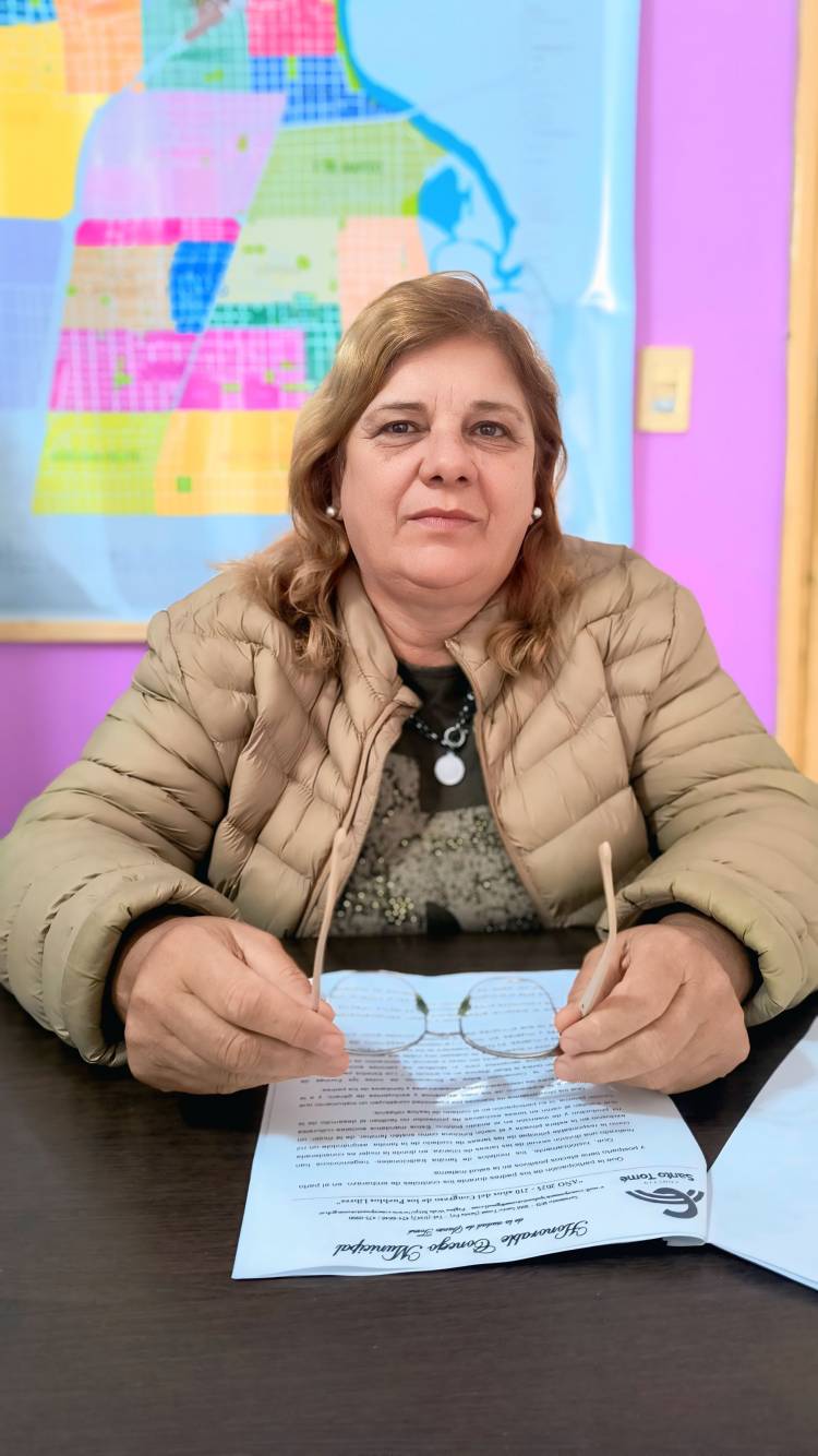 Zamora busca modernizar el sistema de remises y apura el debate sobre las aplicaciones