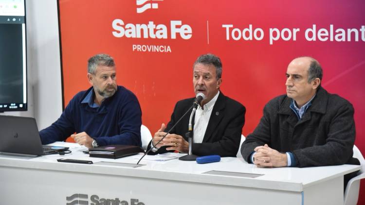 Santa Fe mantiene la renovación presencial de licencias de conducir, con controles médicos