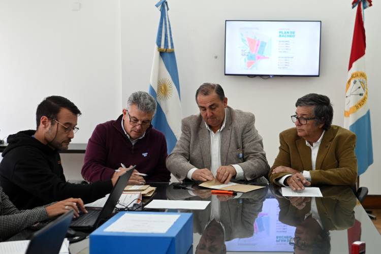 Dos empresas presentaron sus ofertas para realizar la tercera etapa del Plan Integral de Bacheo