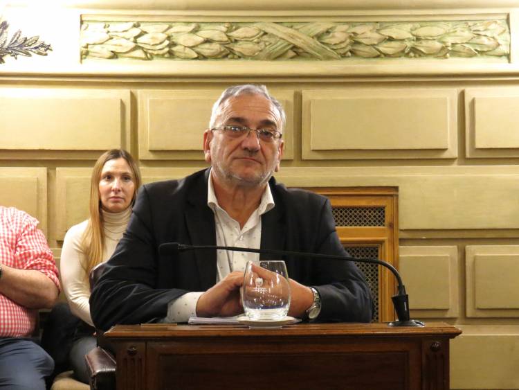 La Justicia Federal hizo lugar a la medida cautelar contra Dirección Nacional de Vialidad solicitada en el amparo por  Calvo 