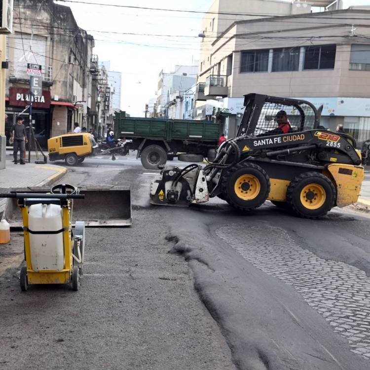 La Municipalidad licitó la reparación de 3.000 m2 de carpeta asfáltica para distintos puntos de la ciudad