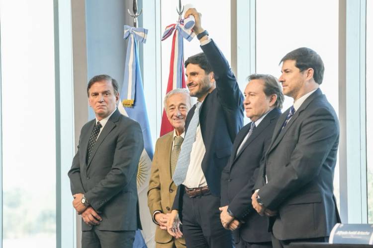 Pullaro sobre la Convención Constituyente: “Queremos una Constitución moderna que termine con los privilegios”