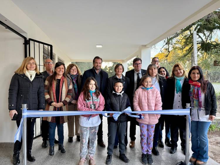 Santo Tomé celebra la inauguración de tres nuevas aulas