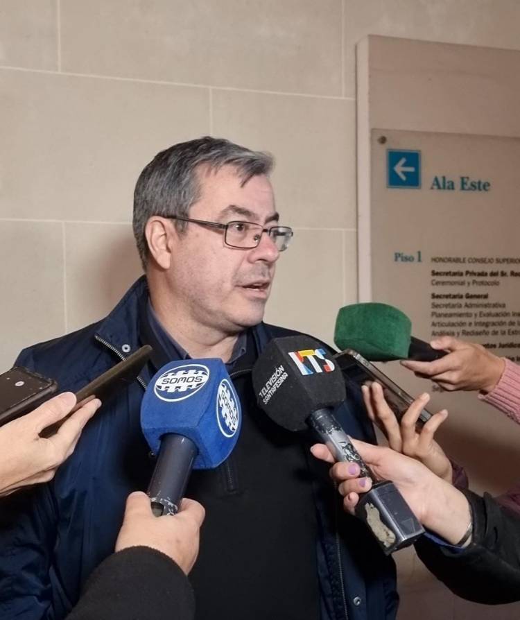Germán Martinez acompañó la presentación de la Ley de Financiamiento Universitario