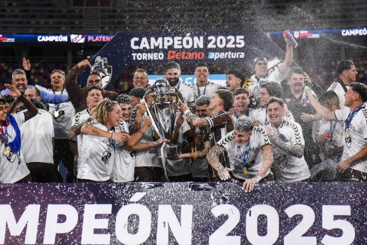 Platense campeón del Torneo Apertura 2025: las tres estrellas que puede sumar tras su primer título