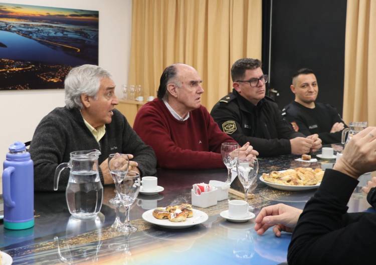 Túnel Subfluvial: Reconocieron al cuerpo de Bomberos