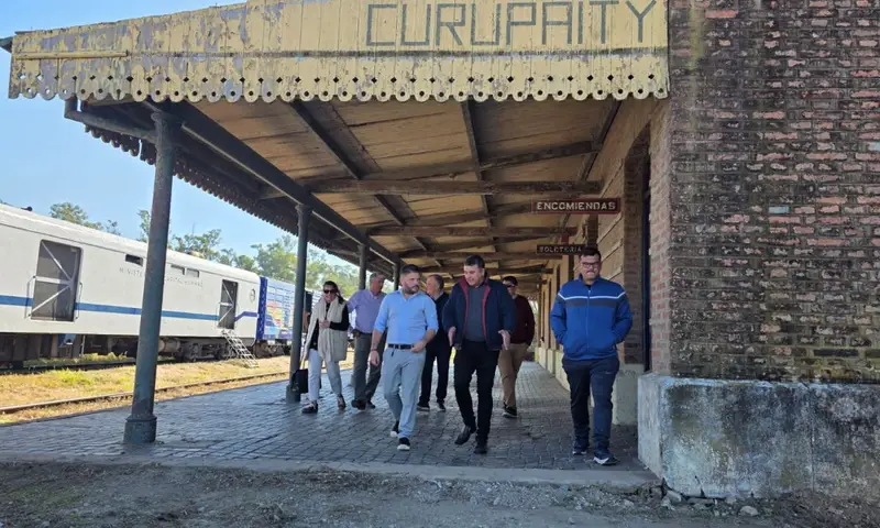 El senador Michlig acompañó la llegada del Tren de Capital Humano a Curupaity junto al programa “Santa Fe Acá”