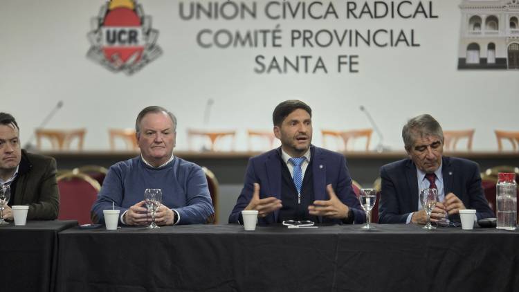 Convencionales de Unidos evaluaron aspectos reglamentarios para el funcionamiento de la Convención Reformadora 
