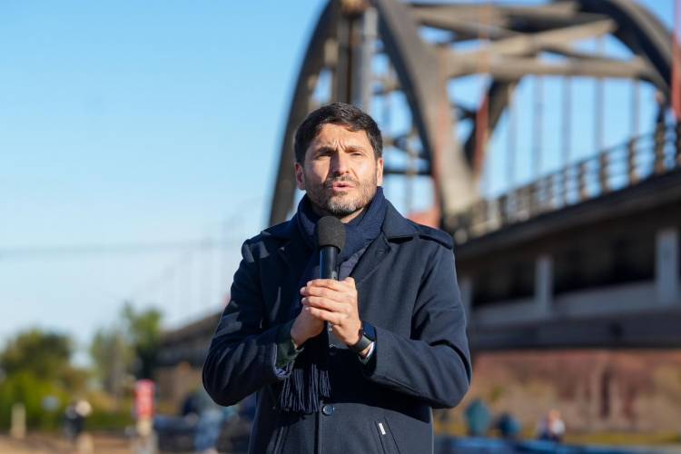Pullaro: “Estamos haciendo obras históricas porque Santa Fe no se achica cuando nos dicen que no se puede”