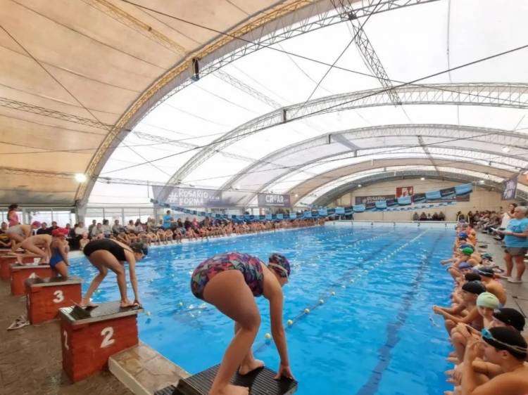 Agenda deportiva: llega el primer encuentro del año de Formación Deportiva de natación con 150 chicas y chicos
