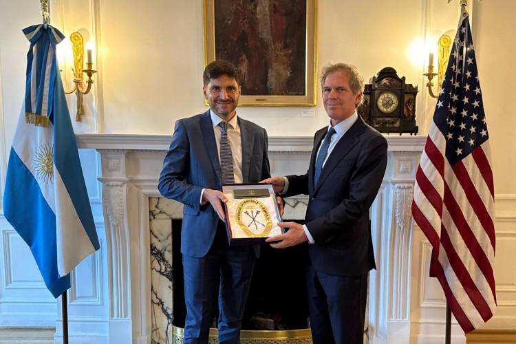 Pullaro destacó como positiva la misión a Estados Unidos y valoró “las oportunidades que se abren para Santa Fe”