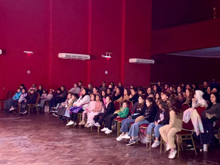 Santo Tomé vivió la segunda jornada del Encuentro Internacional de Teatro Infantil