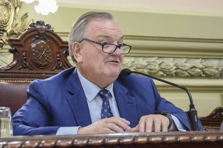 Reforma Constitucional: ya están los presidentes de las comisiones y se pueden presentar proyectos vía web