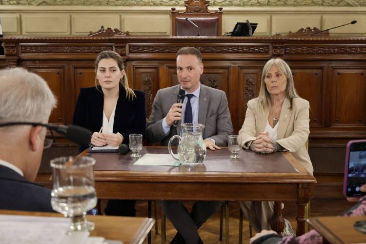 La Convención Reformadora dejó integradas y conformadas las ocho comisiones de trabajo