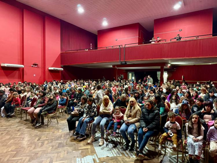 Mas de 12.000 santotomesinos vivieron a pleno el receso invernal con propuestas culturales para toda la familia