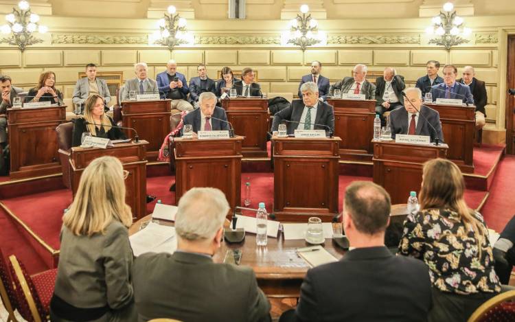 Se llevó a cabo la tercera sesión de la Convención Reformadora de la Constitución de la Provincia de Santa Fe