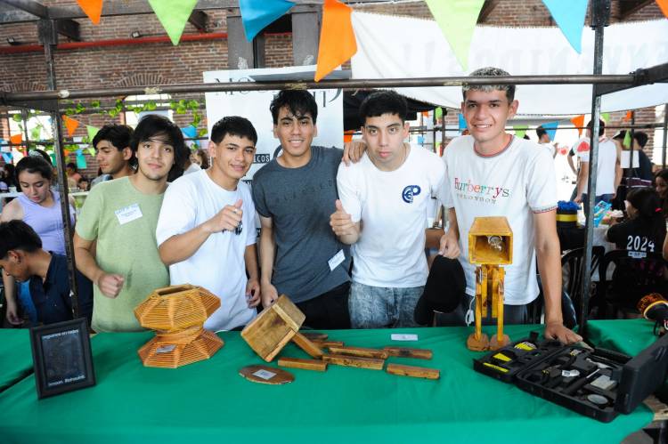 “Emprendedores del Futuro” ya suma 600 estudiantes de distintas escuelas secundarias