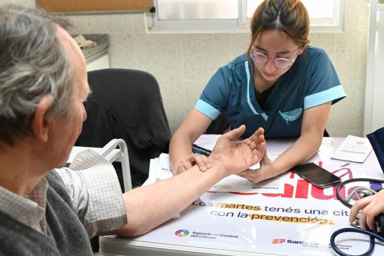 Agendá Salud comenzó con controles integrales en la capital provincial