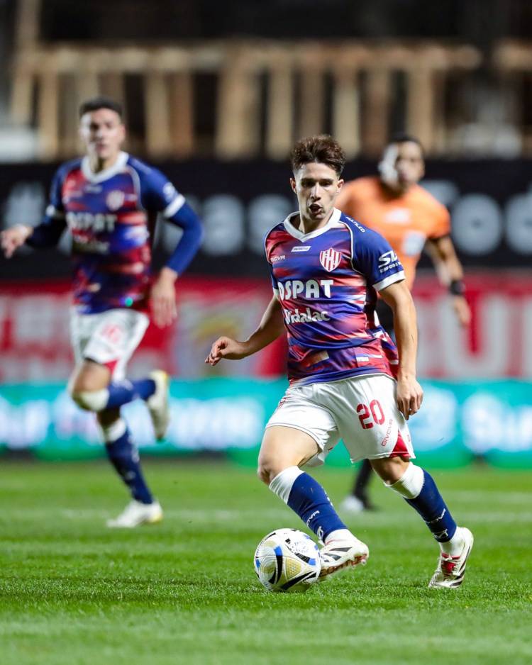 Unión cayó ante el "Bicho" en el Diego Maradona