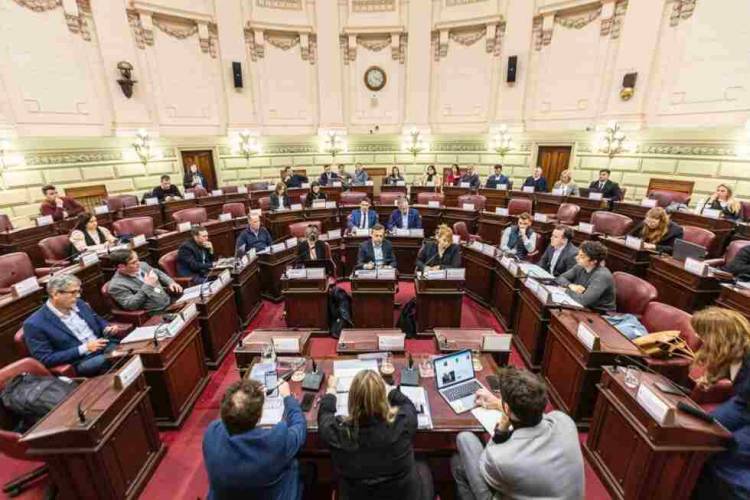 Aportes de la UNL al proceso de reforma de la Constitución Provincial