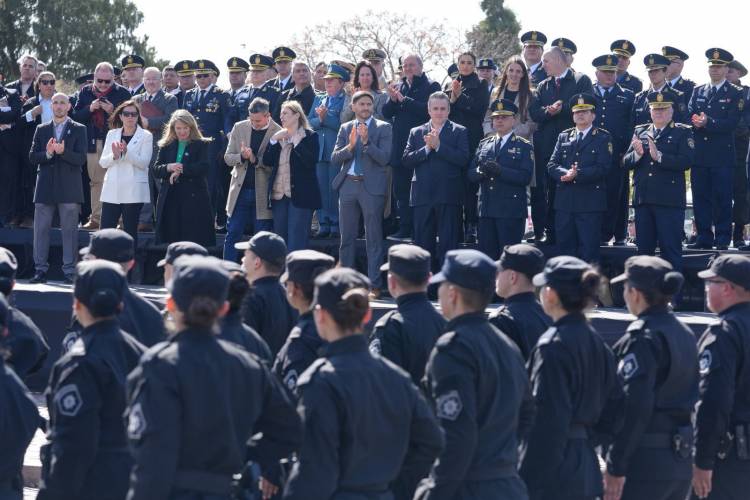Pullaro: “A los que tienen una ideología contra el orden, les digo que la Rosario violenta se terminó”