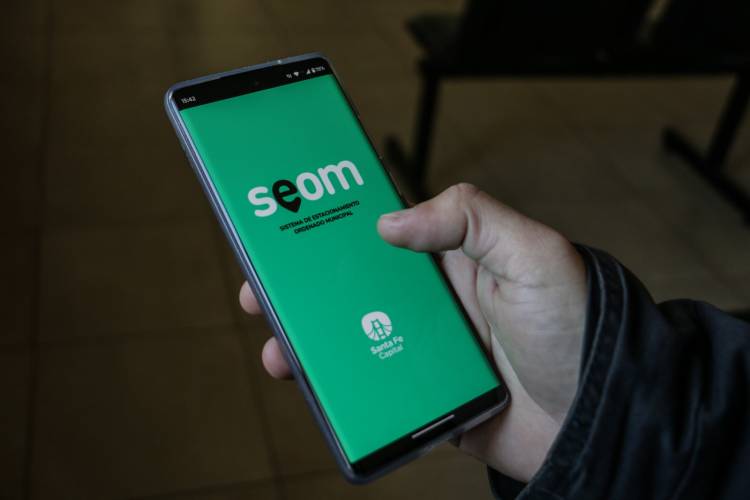 Movilidad inteligente: tres ofertas para implementar un nuevo SEOM en la ciudad