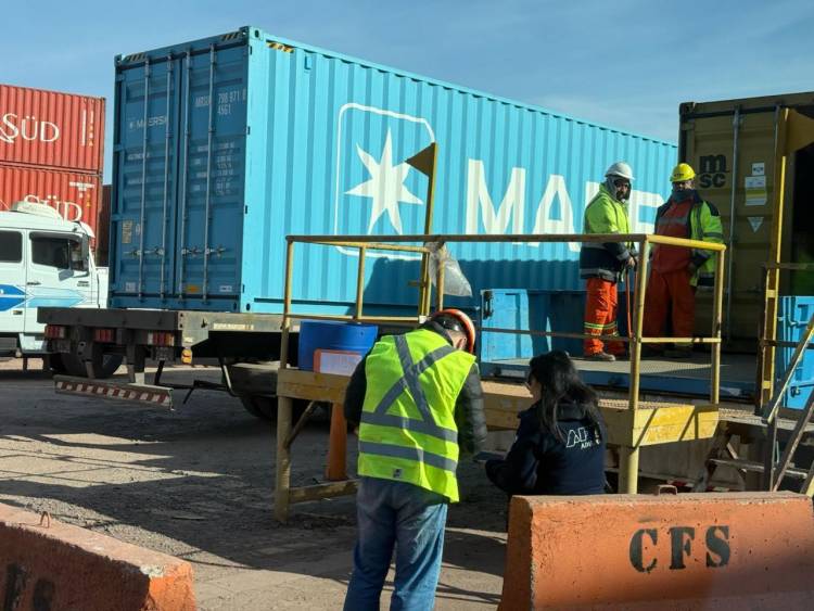 Santa Fe y Córdoba refuerzan su alianza logística para competir en el mercado global
