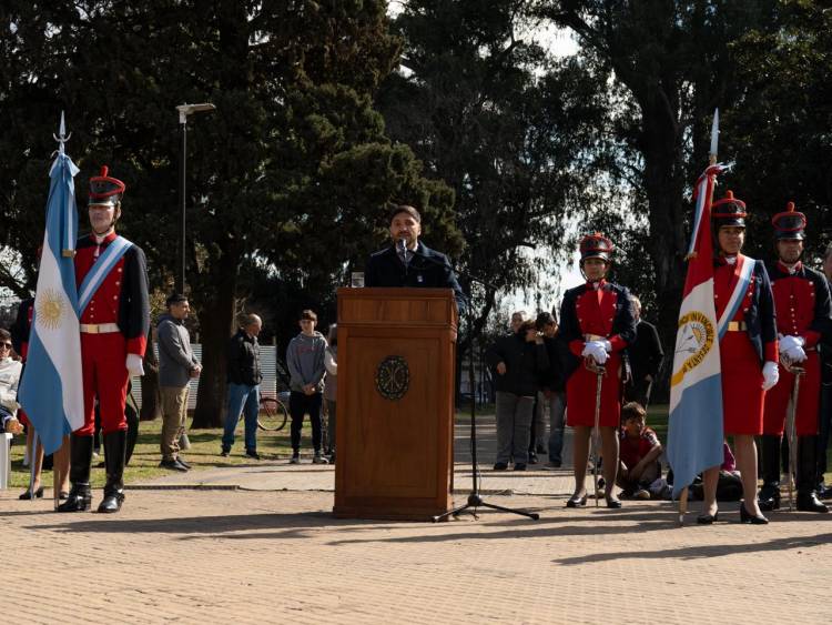 Pullaro: “San Martín luchó por la libertad y nosotros hoy debemos honrarlo luchando unidos por la igualdad para salir adelante”