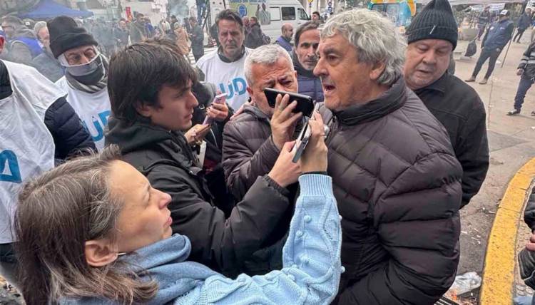 UDA dijo que "se derribó sola la falacia de que el Gobierno da incrementos por encima de la inflación"