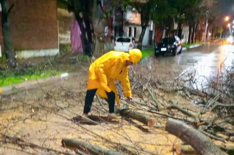 La Municipalidad continúa trabajando frente a las condiciones climáticas que afectan a nuestra ciudad
